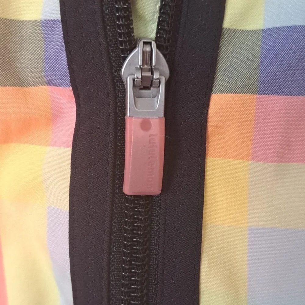 LULULEMON Run Track Attack jacket